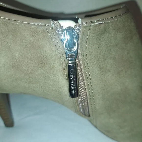 Calvin Klein Ankle Boots Booties 9.5 M‎ Pointed Toe Brown Suede Leather Women’s