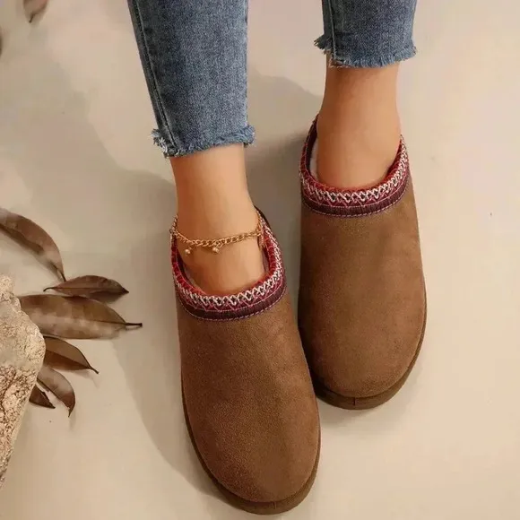 Camel Fashionable Women's Faux Fur Lined Sandals And Platform Snow Boots