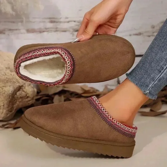 Camel Fashionable Women's Faux Fur Lined Sandals And Platform Snow Boots