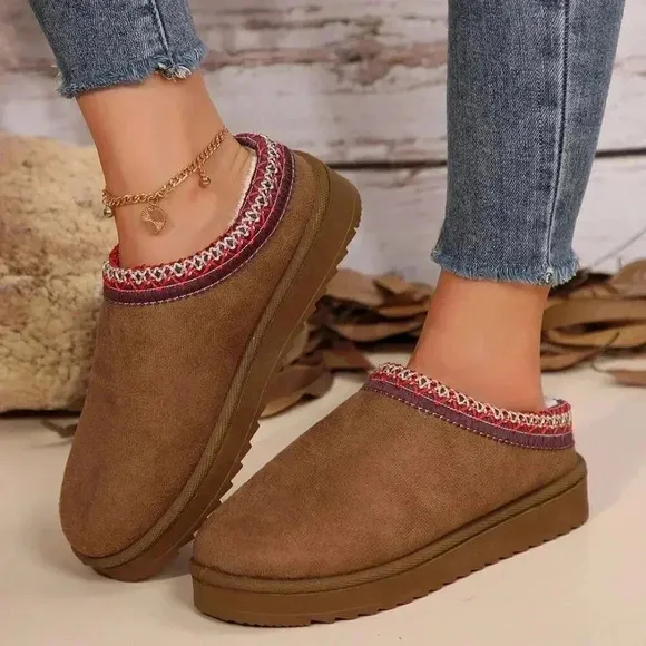 Camel Fashionable Women's Faux Fur Lined Sandals And Platform Snow Boots