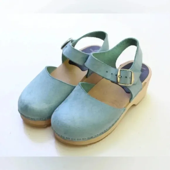 Cape clogs kids shoes