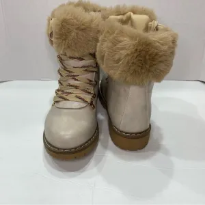 Catherine Boots New 6.5