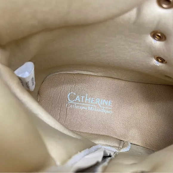Catherine Boots New 6.5