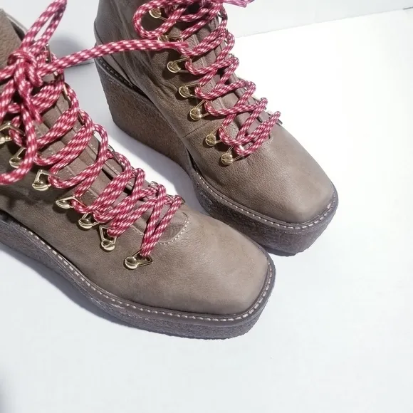 CECELIA NEW YORK Helga Platform Wedge Hiker Boots