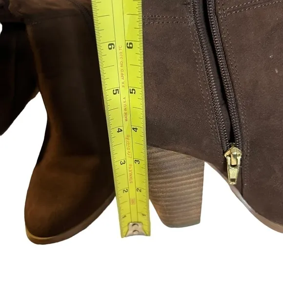 Charles by Charles David boots size 5.5. Faux brown. Side zipper.