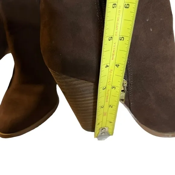 Charles by Charles David boots size 5.5. Faux brown. Side zipper.