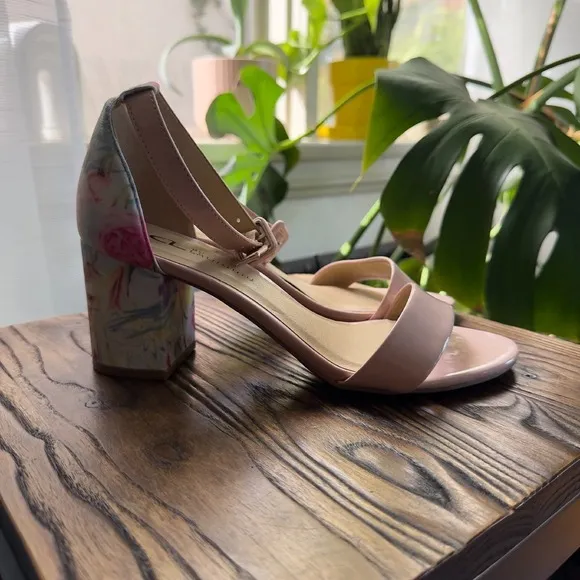 CL by Laundry Block Heel Sandals Floral Ankle Strap Heels Pink Wedding Brunch7.5
