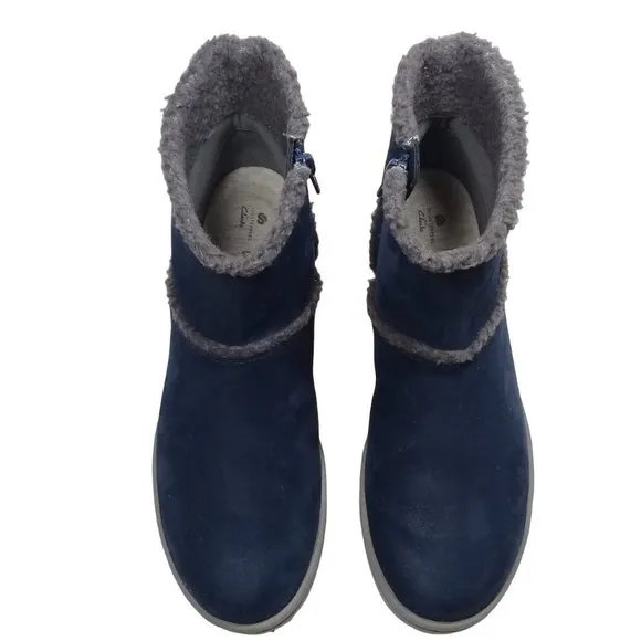 Clarks Cloudsteppers Step Glow Rose Women's Blue Faux Fur Lined Zip Boots 9.5W