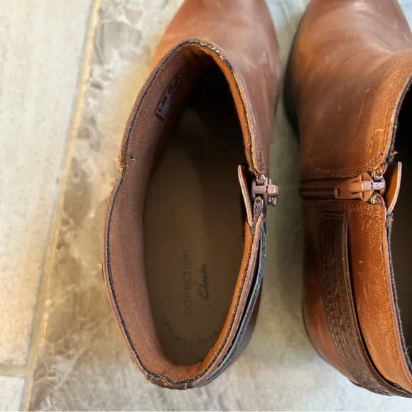 Clarks Collection Women’s Addiy Kara Tan Leather Almond Toe Ankle Boots, Size 8M