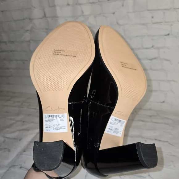 Clarks Elegant Black Women's  Patten Learher Heels Size 8 1/2