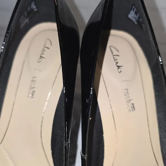 Clarks Elegant Black Women's  Patten Learher Heels Size 8 1/2