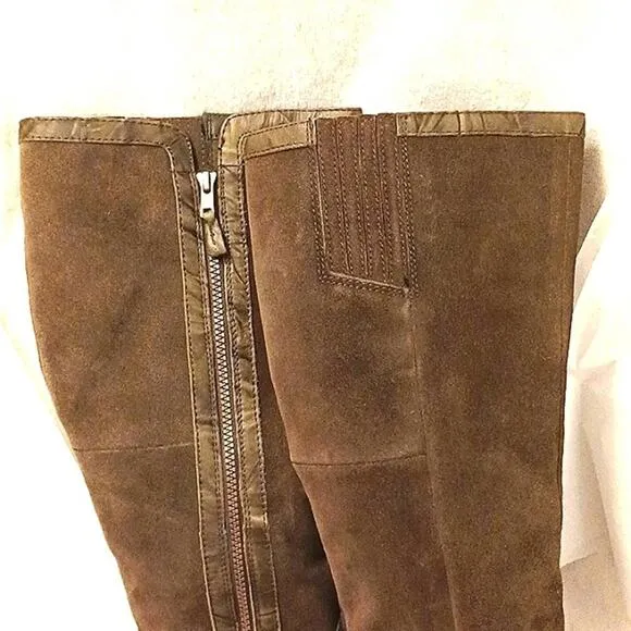 Clarks Leather Suede Knee High Riding Boots Sz 9M COMFORT Sole BOHO KHAKI BROWN