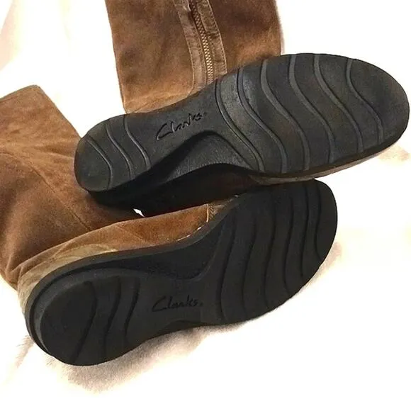 Clarks Leather Suede Knee High Riding Boots Sz 9M COMFORT Sole BOHO KHAKI BROWN
