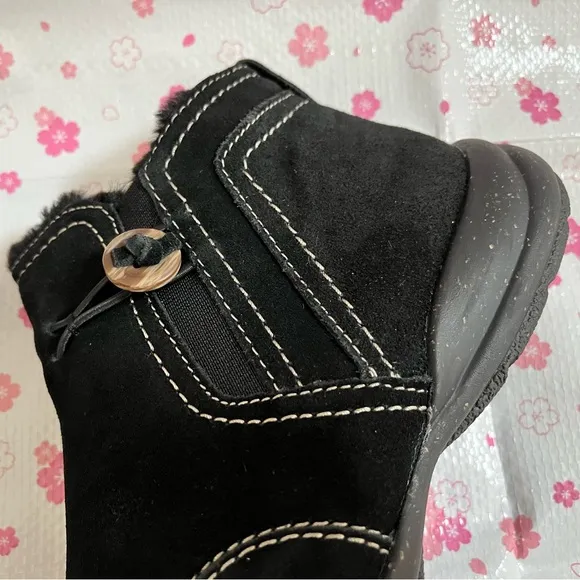 Clarks Roseville Aster Black Ankle Boots Leather/Suede Womens Size 7 WIDE