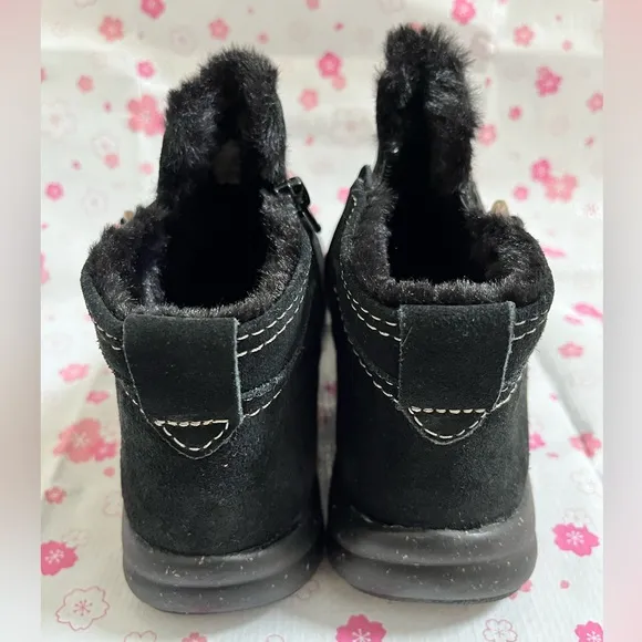 Clarks Roseville Aster Black Ankle Boots Leather/Suede Womens Size 7 WIDE