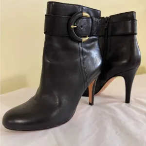 COACH Blossom Black Leather Belted Heeled Semi Mite Short Boots Sz 5.5