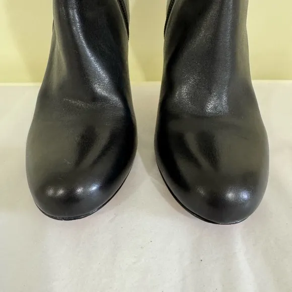 COACH Blossom Black Leather Belted Heeled Semi Mite Short Boots Sz 5.5