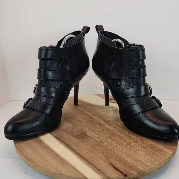 Coach Tessie Womens Black Buckle Biker Leather Ankle Boots Heels Size 10 B