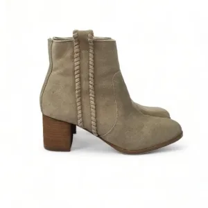 Coconuts By Matisse Trina Suede Ankle Booties Womens Size 8.5