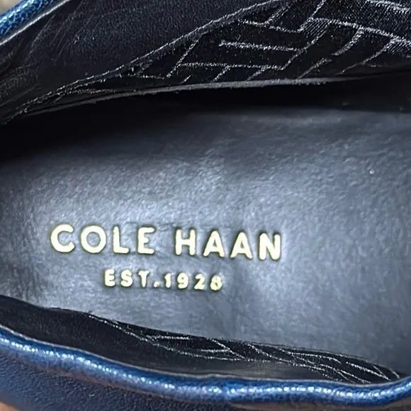 COLE HAAN DEY BLAZER BLUE LEATHER ALMOND TOE STACKED HEEL ANKLE BOOTS BOOTIES