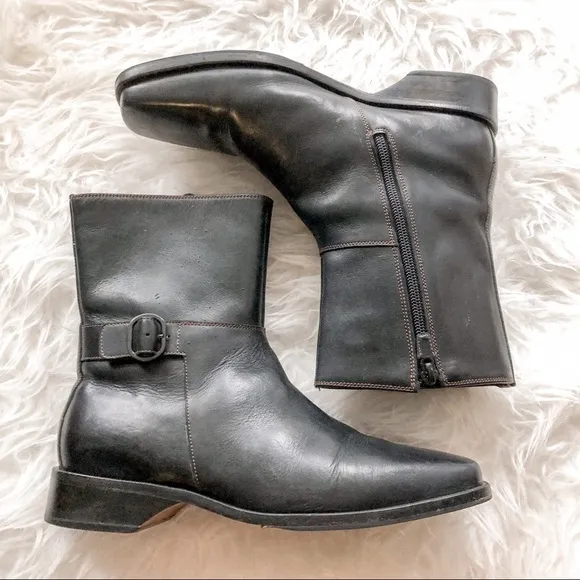 Cole Haan Leather Side Zip Square Toe Short Boots Black Size 7