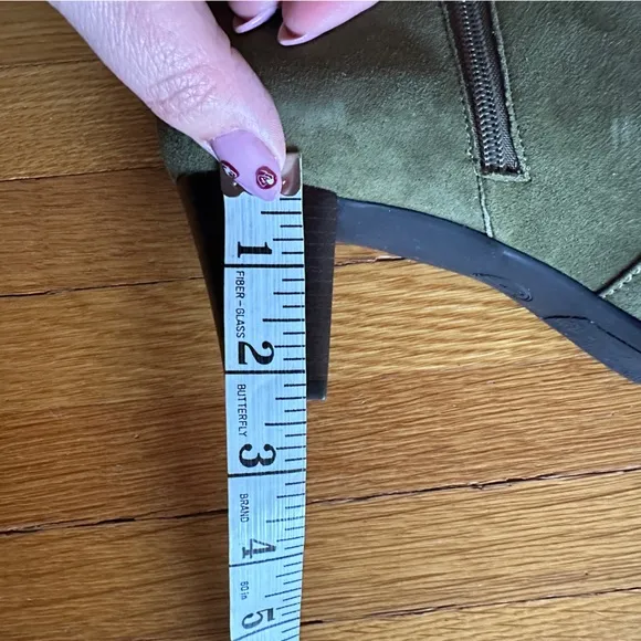 Cole Haan Tadi Short Boot in Moss Suede, Size 10, NWT