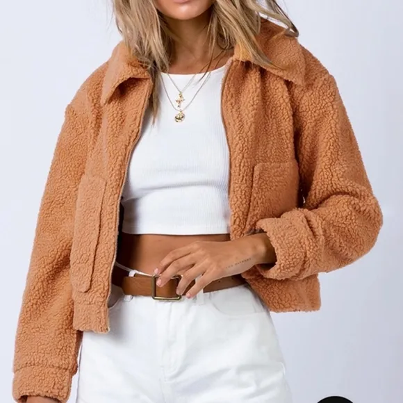 Collared Neck Short Sherpa Jacket