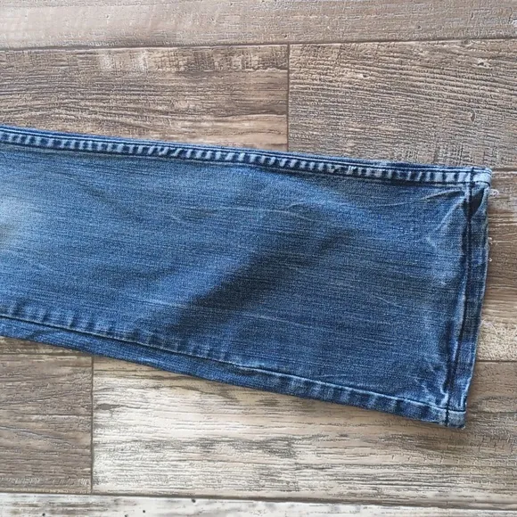 COWGIRL TUFF &quot;Roses &amp; Faith Black&quot;   bootcut med wash jeans rodeo sz 26x35L tall