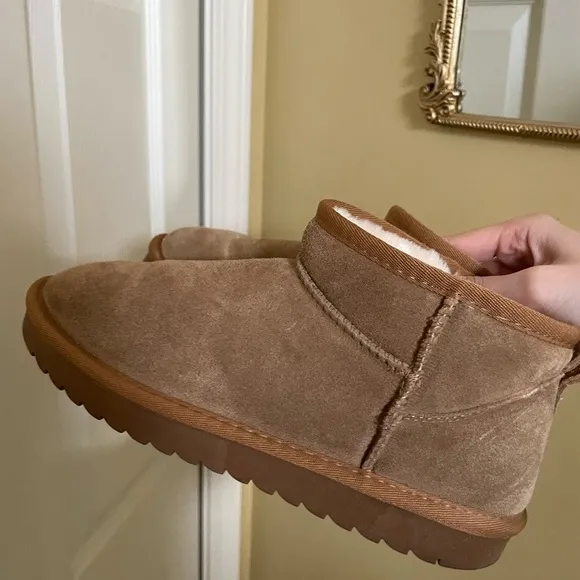 Cozy Brown Ankle Boots size 9
