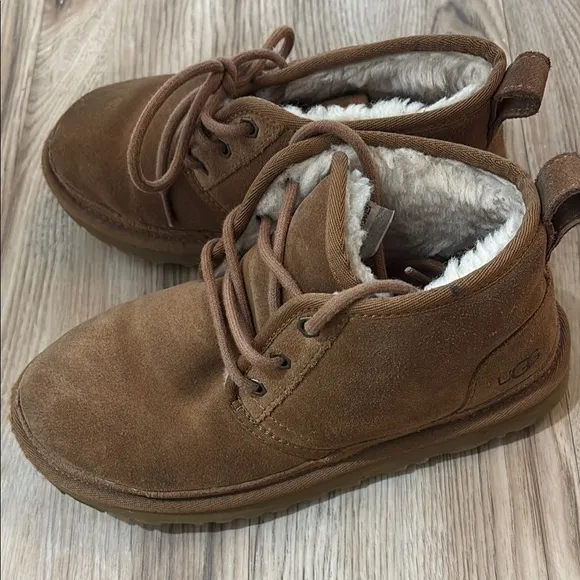 Cozy Brown Kids Boots