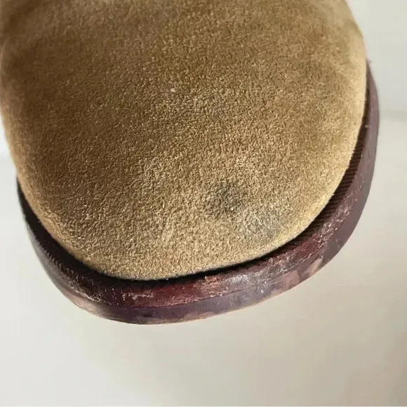 Crew sherpa lined chelsea suede boot 7.0