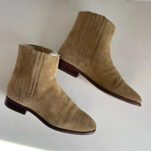 Crew sherpa lined chelsea suede boot 7.0