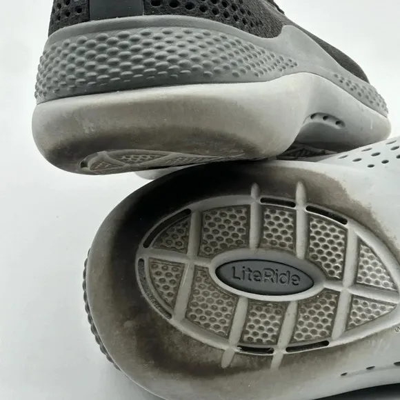 Crocs Women's Literide 360 Pacer Waterproof Sneakers Shoes Size 9 Black Grey