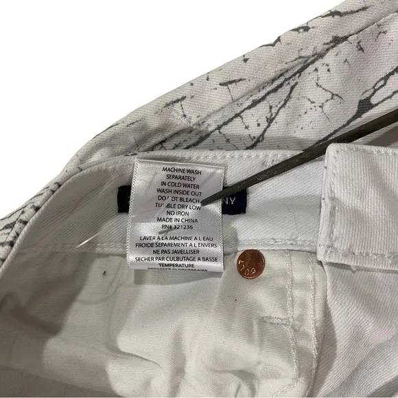 Cult of Individuality Zen Mid-Rise Women White Skinny Jeans Sz 24 NWT Crackle