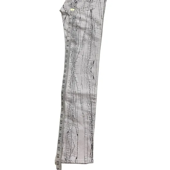 Cult of Individuality Zen Mid-Rise Women White Skinny Jeans Sz 24 NWT Crackle