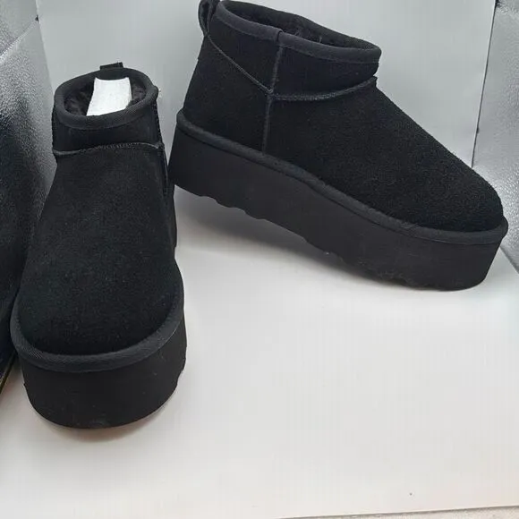 CUSHIONAIRE Cozy Women’s Platform Ankle Boots SIZE 9.5 BLACK