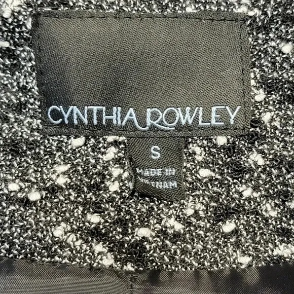 CYNTHIA ROWLEY Women's Regular Marbled Ruffle Sweater Cardigan Size Small Black