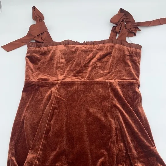 DANIELLE BERNSTEIN VELVET SHORT MINI DRESS BRAND NEW