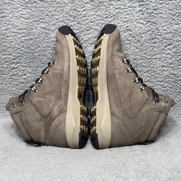 Danner Adrika Hiker Womens Size 9.5 Hiking Boots Ash Suede Waterproof 30130