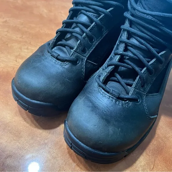 Danner Striker Torrent Gortex 6” Leather Side zip boots size 4.5
