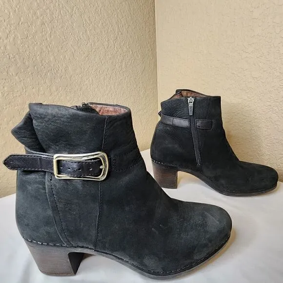 Dansko- Cagney Black Leather Ankle Boots w/ Buckle Detail, Size 38 US Size 8