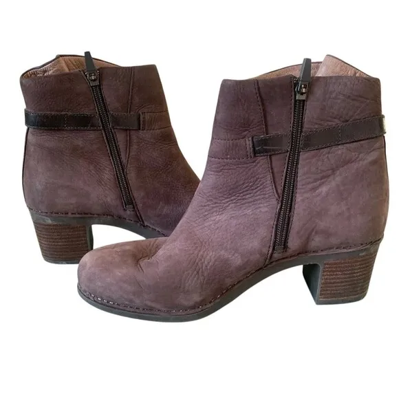 Dansko Hartley Zip Ankle Boot EUR 40 Womens Size 9-9.5 Chocolate Nubuck Leather