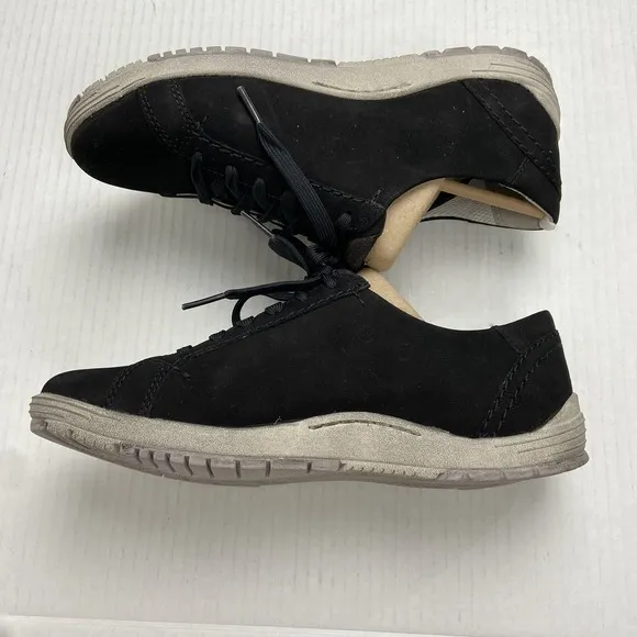 DANSKO Leela Waterproof Nubuck Women's Leather Sneaker EU 37/US 6.5-7 Black