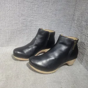 Dansko Lizanne 2217021400 Womens EU 40 Black Leather Oiled Pull Up Ankle Boots
