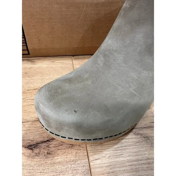 Dansko Maria Taupe Milled Nubuck Boot Size 10.5/11 US 41 EU NWOB Arch Support