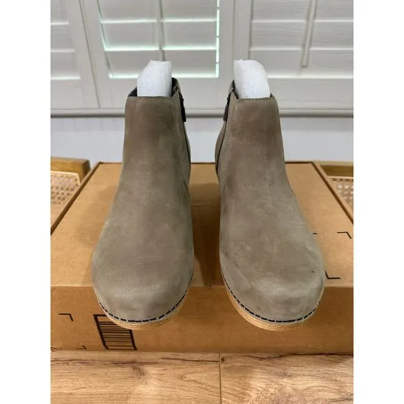 Dansko Maria Taupe Milled Nubuck Boot Size 10.5/11 US 41 EU NWOB Arch Support