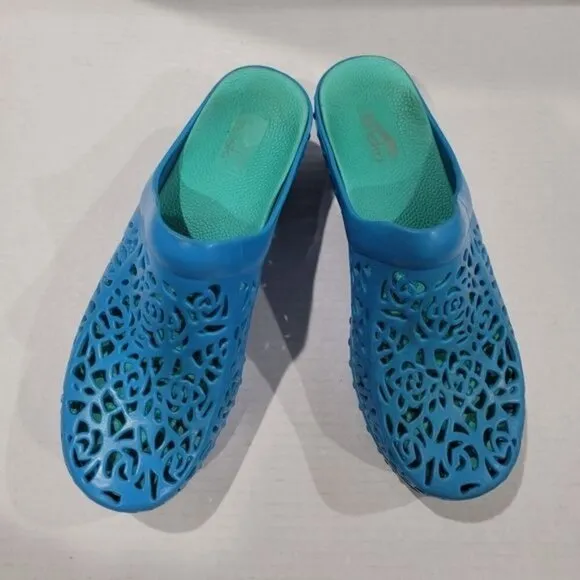 Dansko Pippa Laser Cut Jelly Clogs Size 40