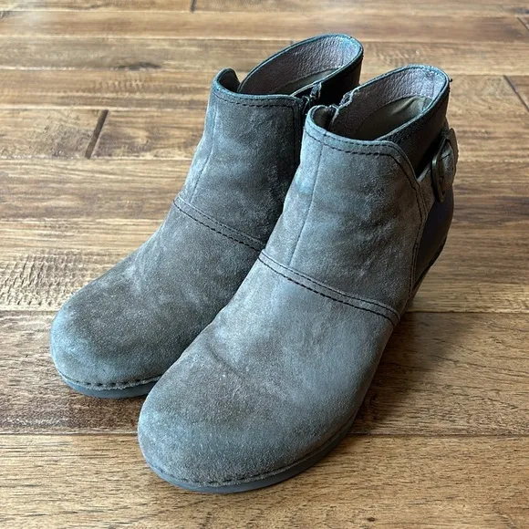 Dansko Shirley Boot Ankle Booties Bronze Tan Suede Leather Wedge Heel Size 37