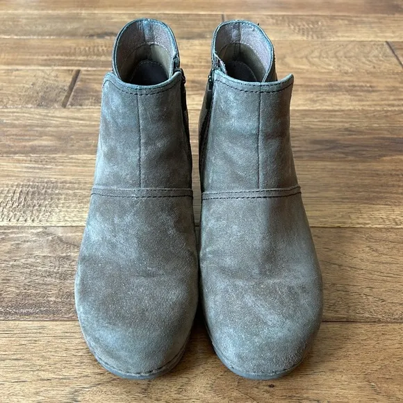 Dansko Shirley Boot Ankle Booties Bronze Tan Suede Leather Wedge Heel Size 37