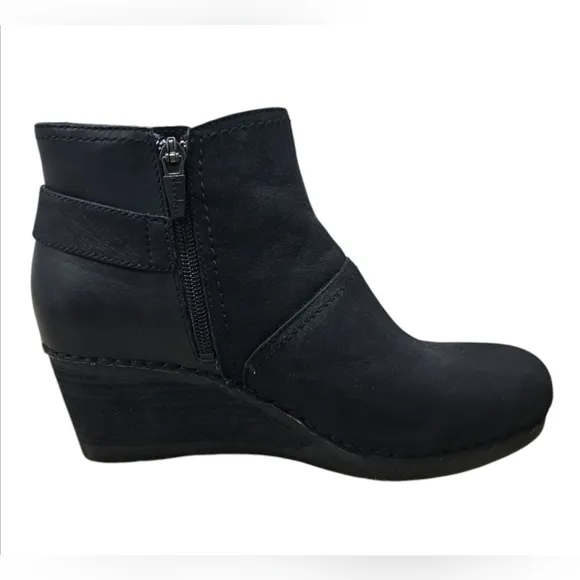 Dansko Shirley Wedge Heel Ankle Boots Size 39